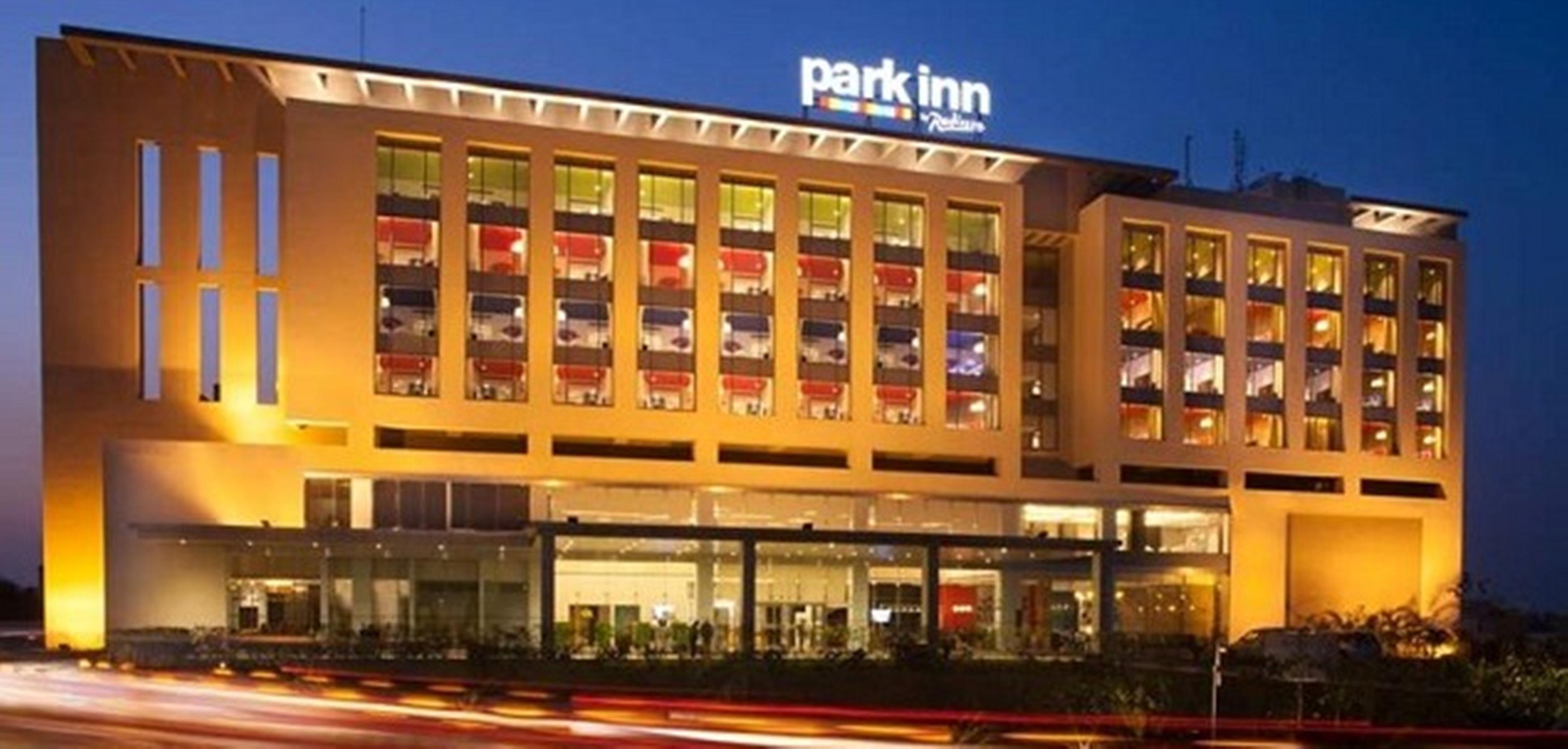 Park Inn By Radisson Gurgaon Bilaspur Manesar Exterior foto